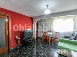 Piso, 75 m², cerca de bus y tren