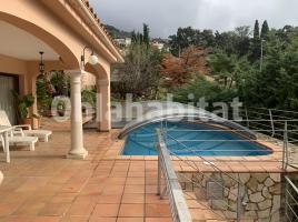 Casa (unifamiliar aïllada), 384 m²