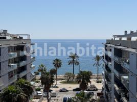 Àtic, 141 m², prop de bus i tren, nou