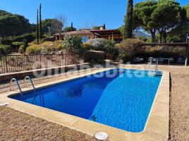 Alquiler Casa (chalet / torre), 250 m², Calle la Plana