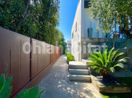 Casa (chalet / torre), 350 m², seminuevo
