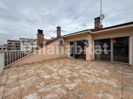  (unifamiliar adossada), 377 m²
