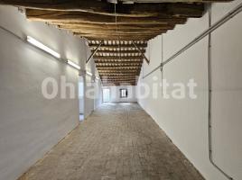 Houses (otro), 496 m², near bus and train, almost new, Calle Nou, 66