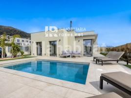  (unifamiliar adossada), 180 m², presque neuf, Zona