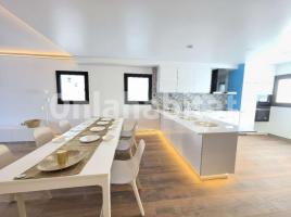Houses (detached house), 570 m², almost new, Calle de Maria Aurèlia Capmany