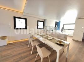 Houses (detached house), 570 m², almost new, Calle de Maria Aurèlia Capmany