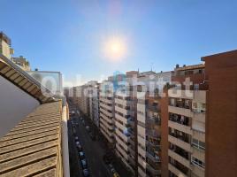 Piso, 115 m², cerca de bus y tren, Calle D'Higini Angles