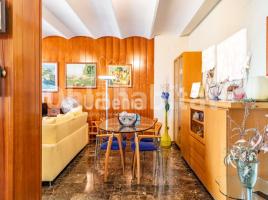 Houses (terraced house), 310 m², Zona