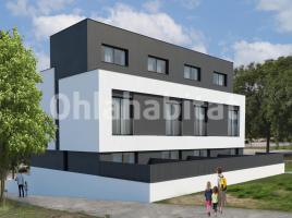 Obra nueva - Casa en, 204 m², cerca de bus y tren, nuevo, Calle del Drac