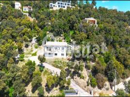 Casa (chalet / torre), 193 m², seminuevo