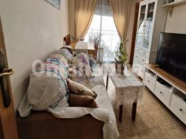 Pis, 70 m², prop de bus i tren