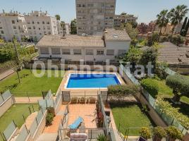 Casa (unifamiliar adosada), 340 m², seminuevo