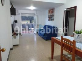 Piso, 100 m², cerca de bus y tren, Calle D'Higini Angles