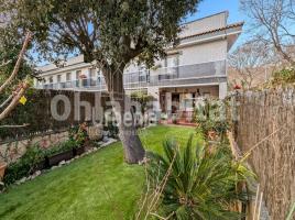 Casa (unifamiliar adossada), 166 m², Zona