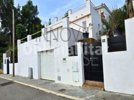 Casa (chalet / torre), 221 m²
