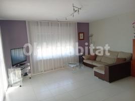 Casa (unifamiliar adossada), 242 m²