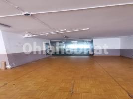 Alquiler local comercial, 400 m², Calle de Francesc Moragas