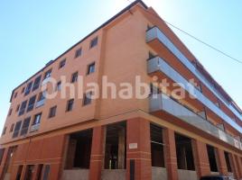 Flat, 64 m², near bus and train, almost new, Calle Sardana, 31