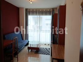 Flat, 64 m², near bus and train, almost new, Calle Sardana, 31