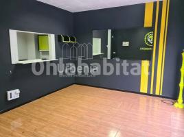 Lloguer local comercial, 148 m², Zona