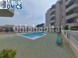 Piso, 120 m², cerca de bus y tren, Avenida Pau Casals