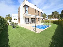 Obra nova - Casa a, 529 m², nou, Calle Galileu
