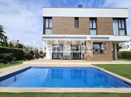 Obra nova - Casa a, 529 m², nou, Calle Galileu