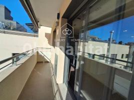 Pis, 56 m², presque neuf, Zona