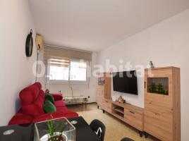 Pis, 69 m², près de bus et de train, Calle de Sant Bartomeu