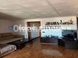 Flat, 70 m², near bus and train