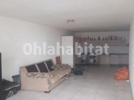  (unifamiliar adossada), 208 m²
