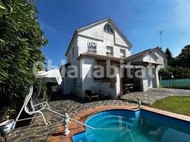 Casa (unifamiliar aislada), 267 m², Zona