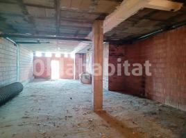 Local comercial, 125 m², seminou