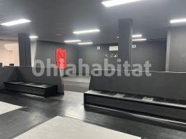 Alquiler local comercial, 281 m², seminuevo, Avenida de l'Estatut