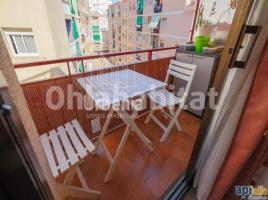 Piso, 60 m², Zona