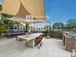 Houses (terraced house), 144 m², Zona