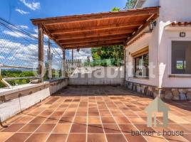  (unifamiliar aïllada), 106 m², Zona