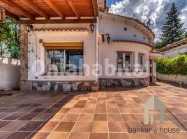  (unifamiliar aïllada), 106 m², Zona