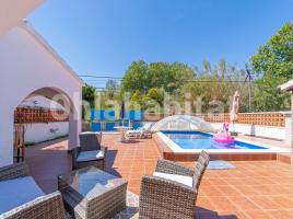 Houses (villa / tower), 120 m², Calle Montseny, 122