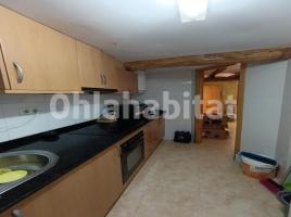 Apartament, 60 m², prop de bus i tren, seminou, Calle Sant Cristòfol