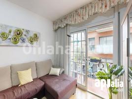 Piso, 91 m², cerca de bus y tren