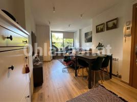Pis, 120 m², près de bus et de train, presque neuf, Calle Manuel de Falla