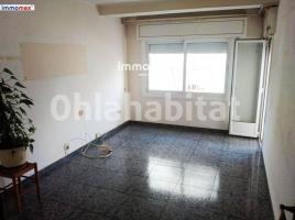 Pis, 64 m², Zona