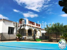 Casa (xalet / torre), 131 m², Calle Baix Camp, 4