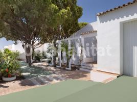 Casa (xalet / torre), 241 m²