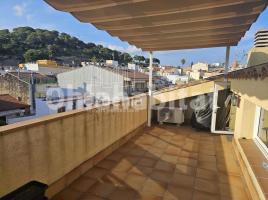 Piso, 125 m², seminuevo, Zona
