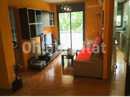Apartamento, 78 m², cerca de bus y tren, seminuevo, Avenida de Catalunya, 58