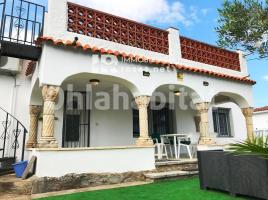 Casa (unifamiliar adosada), 131 m², Zona