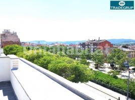 Dúplex, 110 m², seminuevo, Calle de Trobadiners