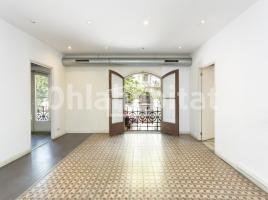 Piso, 122 m², cerca de bus y tren, Calle de la Princesa